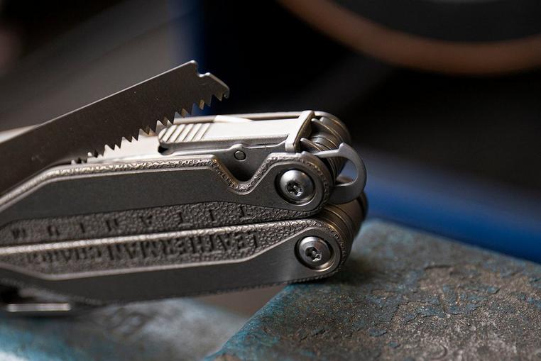 Make the most of your Leatherman Charge! Tips & tricks from